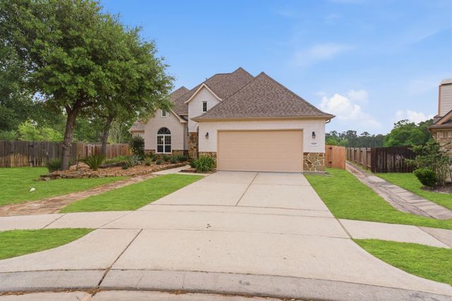 8403 Greenridge Manor Ln, Spring, TX 77389