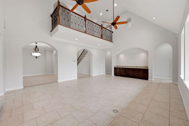 8403 Greenridge Manor Ln, Spring, TX 77389