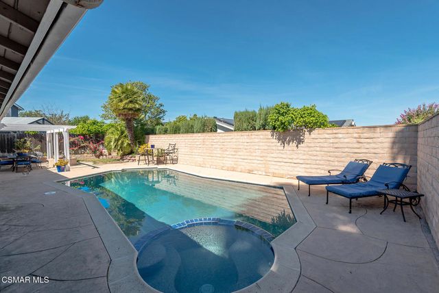 14 Nadine Court, Newbury Park, CA 91320