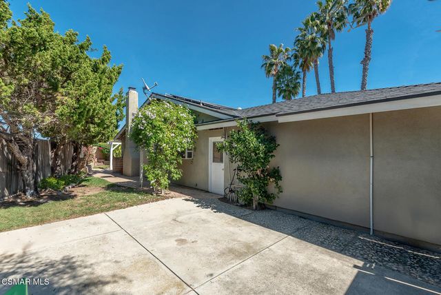 14 Nadine Court, Newbury Park, CA 91320