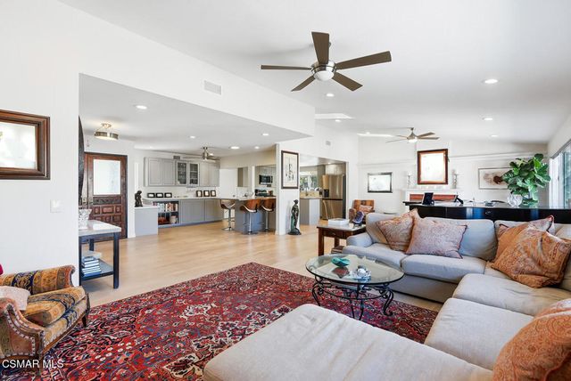 14 Nadine Court, Newbury Park, CA 91320