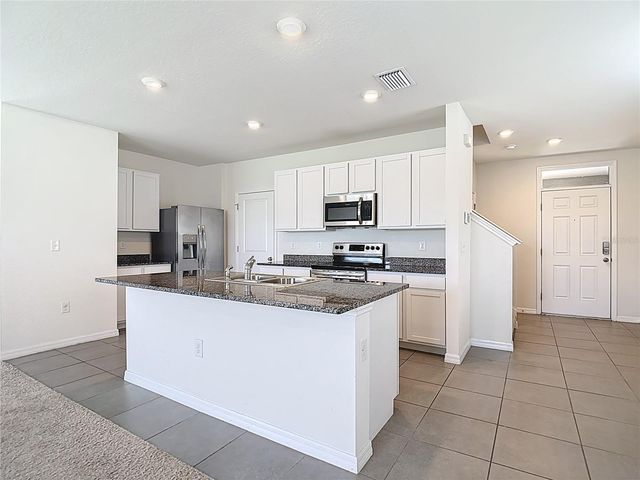 10982 PENNY GALE LOOP, San Antonio, FL 33576