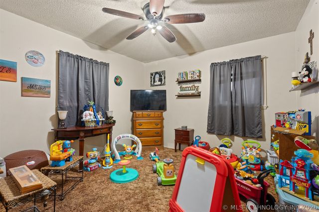 901 E 6th Street, Sulphur, OK 73086