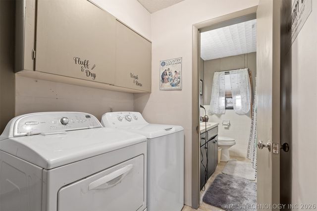 901 E 6th Street, Sulphur, OK 73086