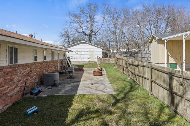 901 E 6th Street, Sulphur, OK 73086