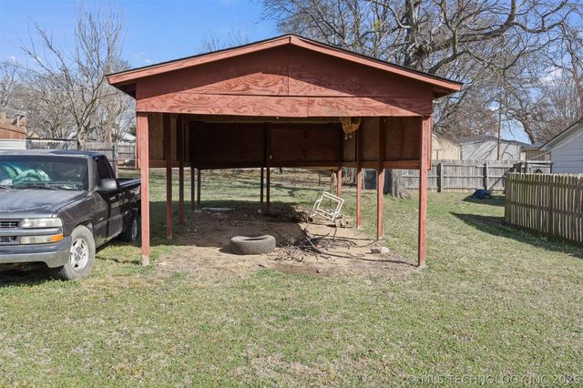 901 E 6th Street, Sulphur, OK 73086