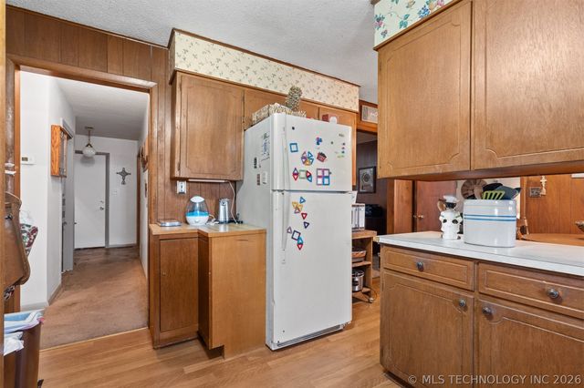 901 E 6th Street, Sulphur, OK 73086