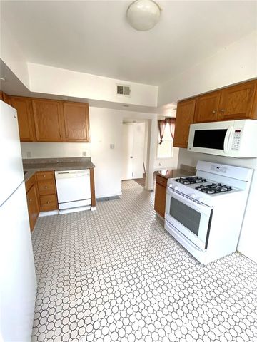 710 Collins Ave, East Liberty, PA 15206