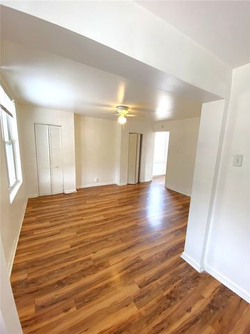 710 Collins Ave, East Liberty, PA 15206