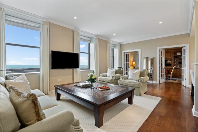 310 S Michigan Avenue 1100, Chicago, IL 60604