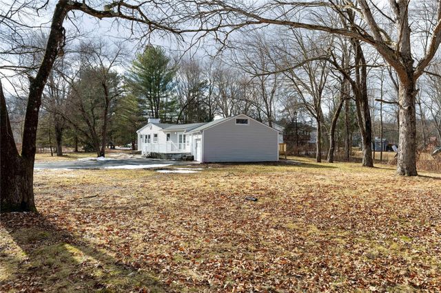 107 Oakridge Road, Hopewell Junction, NY 12533