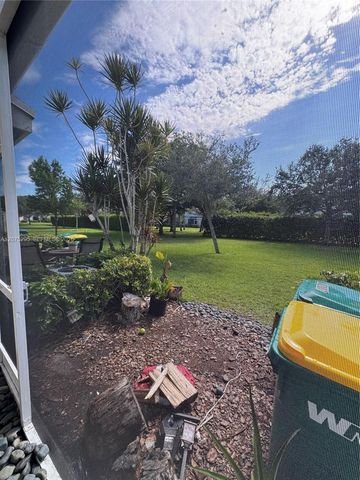 8207 San Carlos Circle 8207, Tamarac, FL 33321