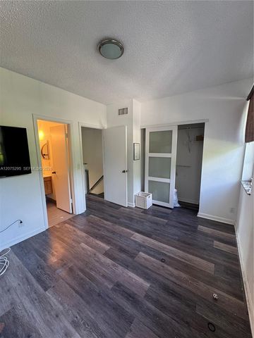 8207 San Carlos Circle 8207, Tamarac, FL 33321