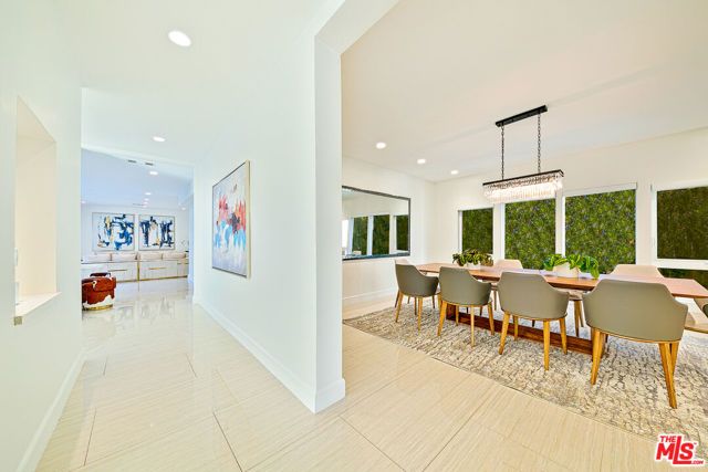 703 N Maple Drive, Beverly Hills, CA 90210