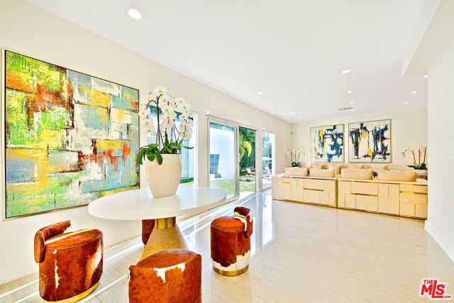 703 N Maple Drive, Beverly Hills, CA 90210