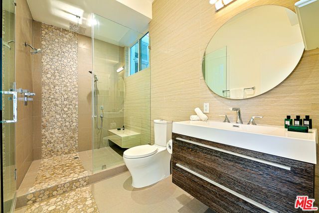 703 N Maple Drive, Beverly Hills, CA 90210