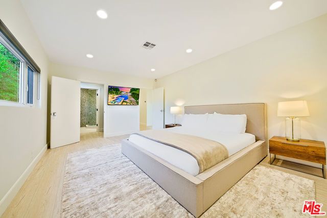 703 N Maple Drive, Beverly Hills, CA 90210