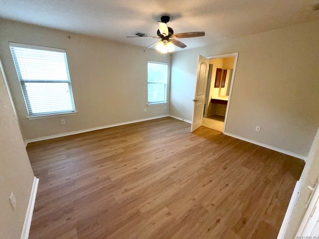 8531 Pecan Cross, San Antonio, TX 78240
