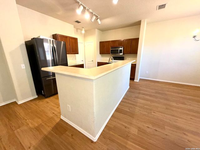 8531 Pecan Cross, San Antonio, TX 78240
