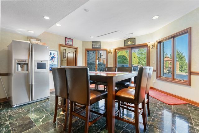 3495 Chadwick Drive, Uniontown, OH 44685