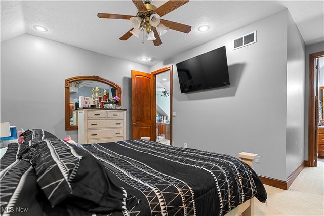 3495 Chadwick Drive, Uniontown, OH 44685