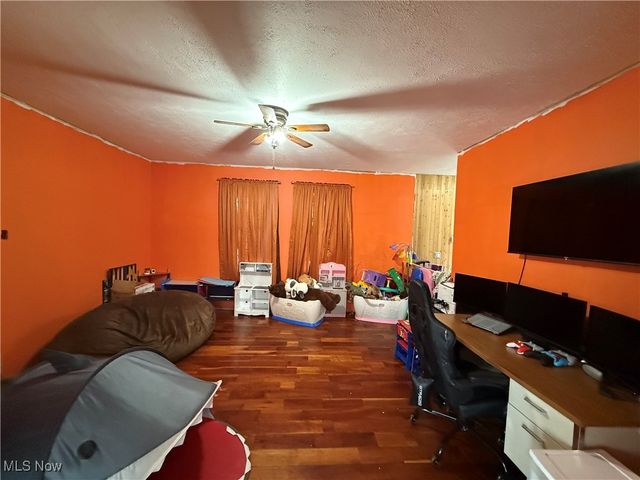 1293 Township Road 384, Steubenville, OH 43952