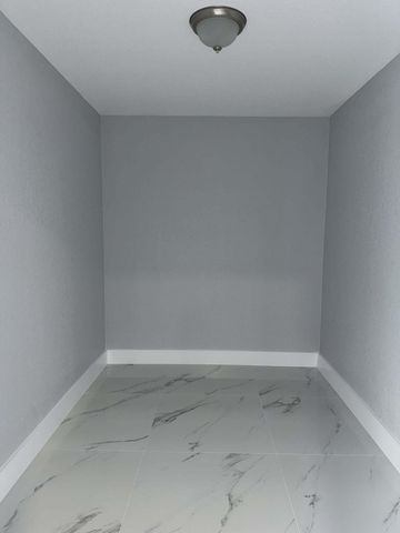 4318 Crestdale Street, Palm Beach Gardens, FL 33410