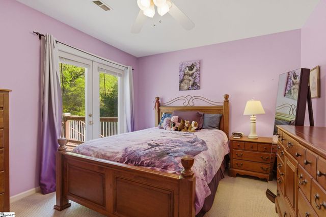 352 Round Ridge Road, Spartanburg, SC 29302