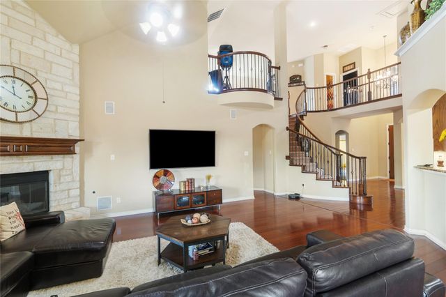 1107 Nimitz Drive, Duncanville, TX 75137