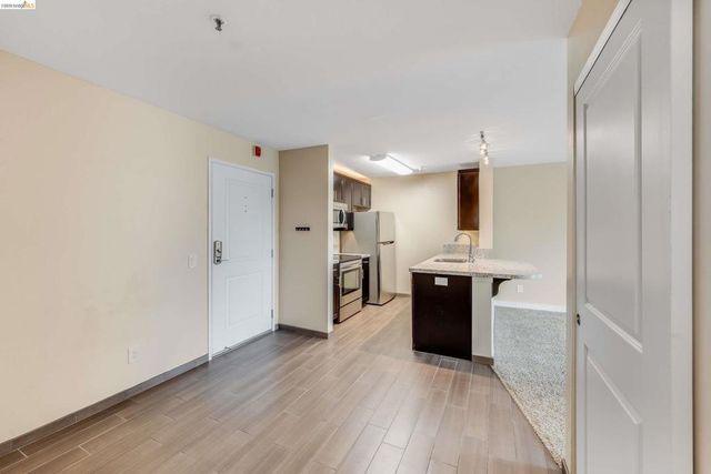 6400 Christie Ave 3322, Emeryville, CA 94608