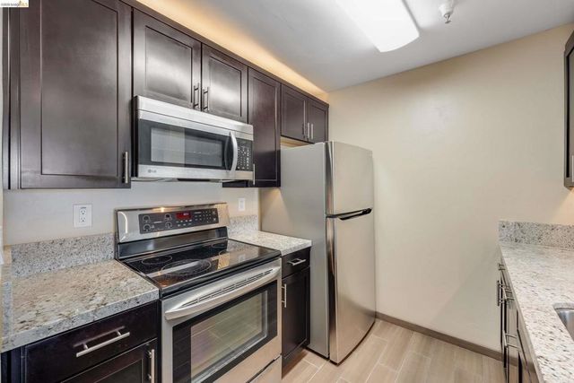 6400 Christie Ave 3322, Emeryville, CA 94608