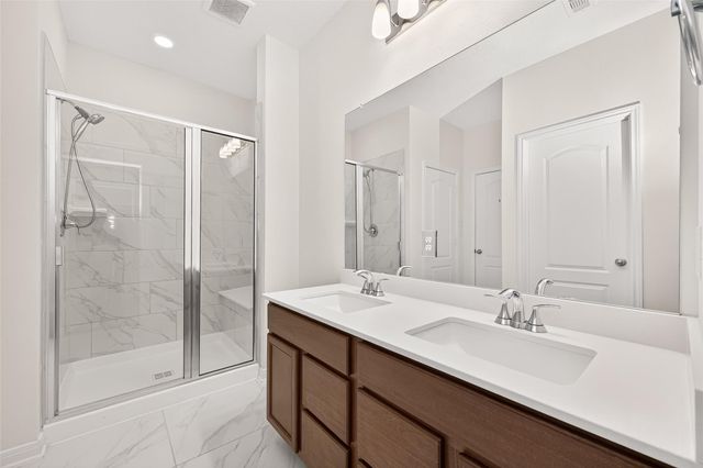 12602 Blue Jay Cove Lane, Houston, TX 77044