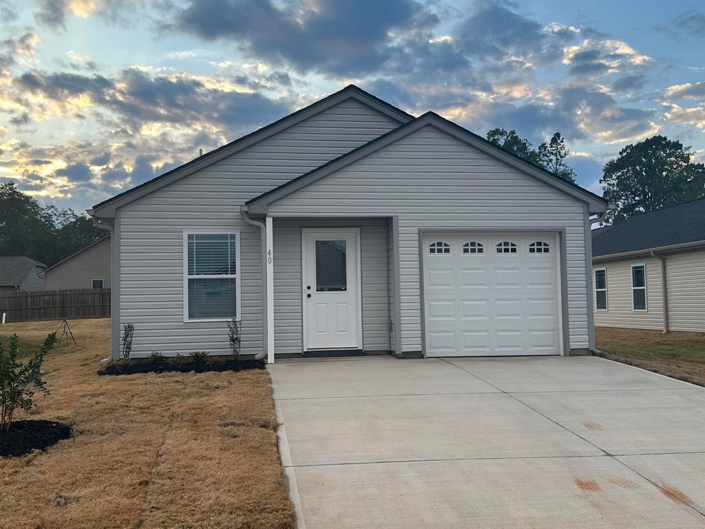 540 Molly Parker Lane, Spartanburg, SC 29301