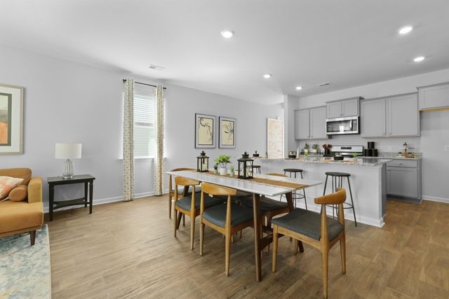 531 Lake Ridge Boulevard, Moncks Corner, SC 29461