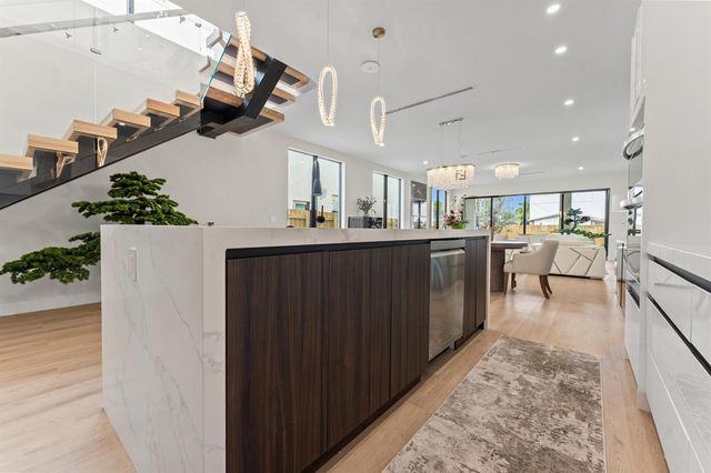 1103 NE 16th Avenue, Fort Lauderdale, FL 33304