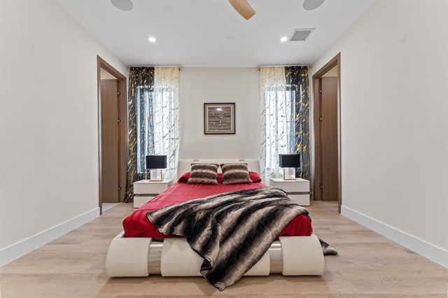 1103 NE 16th Avenue, Fort Lauderdale, FL 33304
