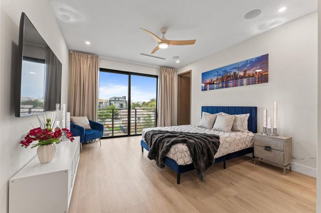 1103 NE 16th Avenue, Fort Lauderdale, FL 33304