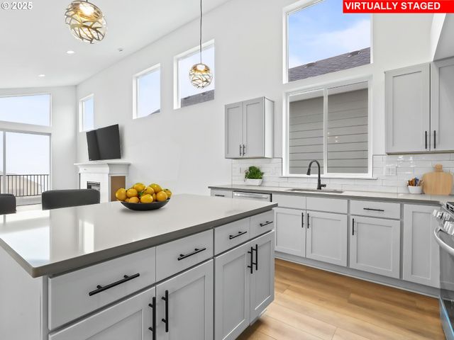 41920 DESCHUTES Ave, Sandy, OR 97055