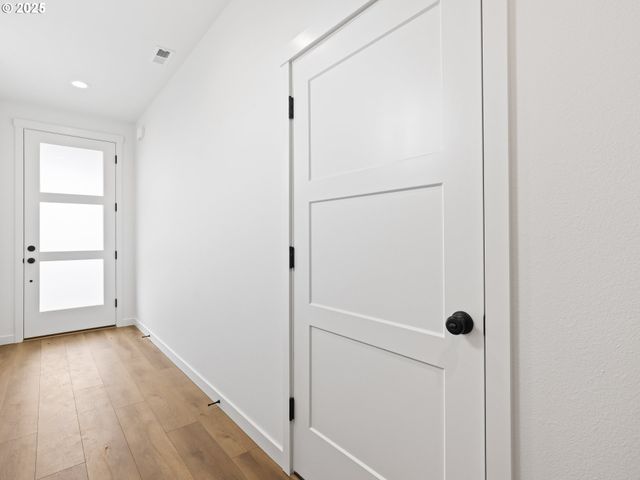 41920 DESCHUTES Ave, Sandy, OR 97055