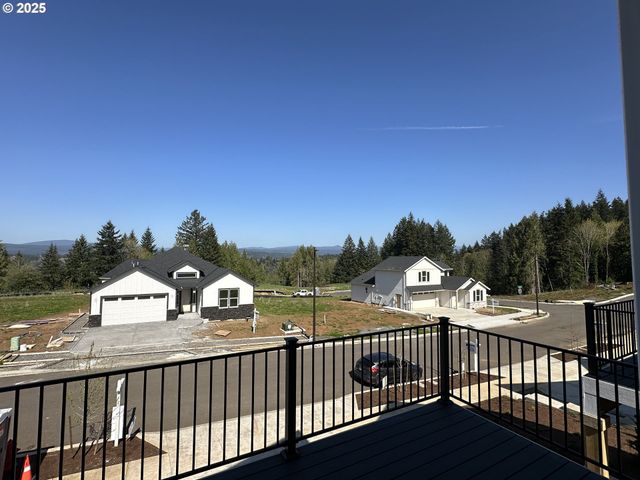 41920 DESCHUTES Ave, Sandy, OR 97055