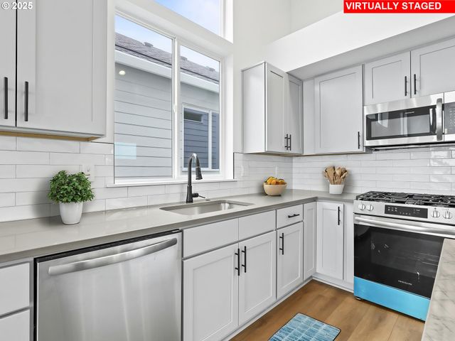 41920 DESCHUTES Ave, Sandy, OR 97055