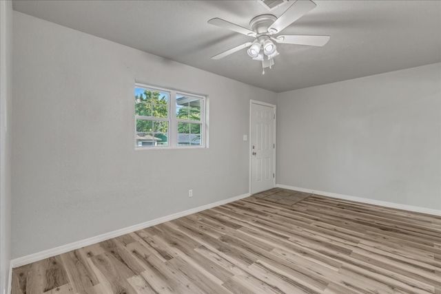 1113 S Locust Drive, Midwest City, OK 73110