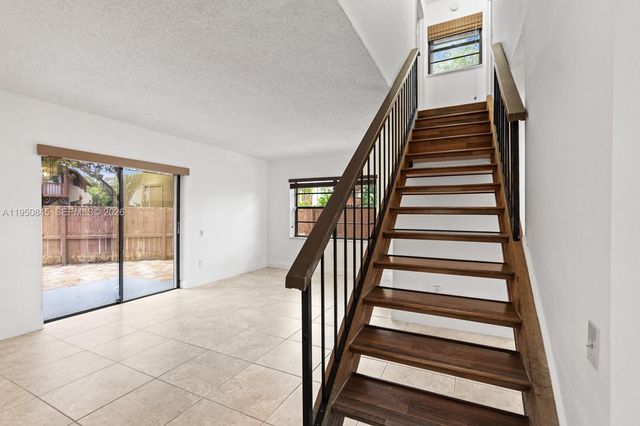 7064 SW 114th Pl B, Miami, FL 33173