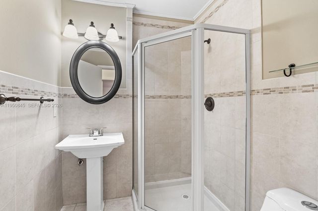 7064 SW 114th Pl B, Miami, FL 33173