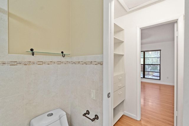 7064 SW 114th Pl B, Miami, FL 33173