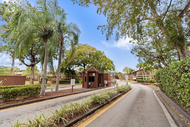 7064 SW 114th Pl B, Miami, FL 33173