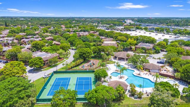 7064 SW 114th Pl B, Miami, FL 33173