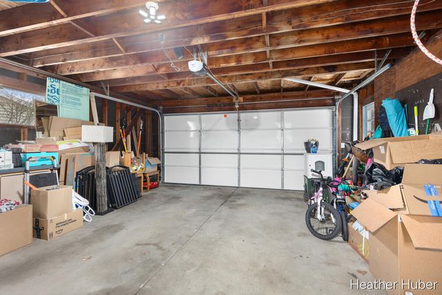 8314 Peachtree Avenue NE, Rockford, MI 49341