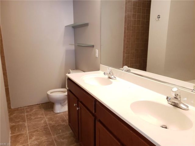 851 Norview Ave Apt 206, Norfolk, VA 23513