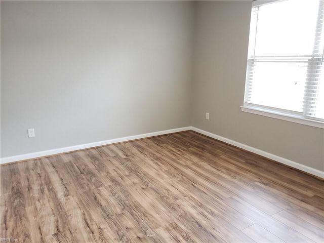 851 Norview Ave Apt 206, Norfolk, VA 23513